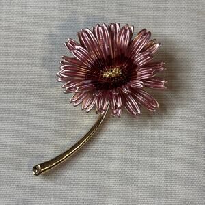 Retro Pink Flower Brooch Pin Enamel Petals Gold Stem Spring Garden Jewelry